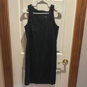 Black Sleeveless Sheath Dress